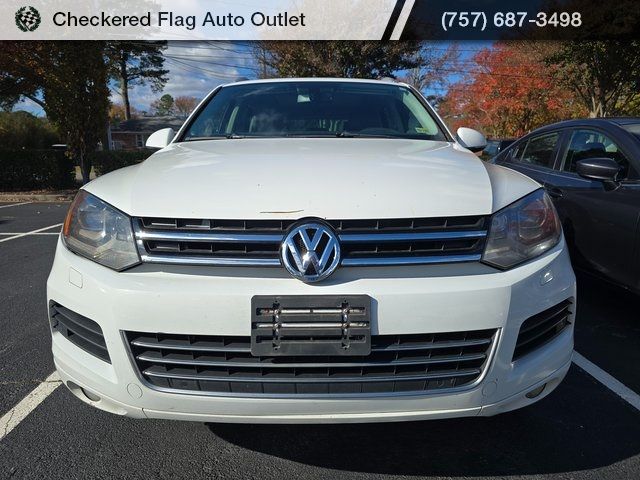 2013 Volkswagen Touareg Executive