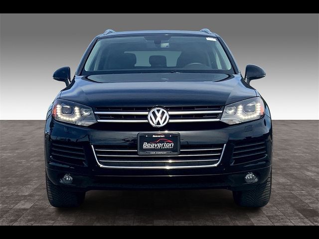 2013 Volkswagen Touareg Lux