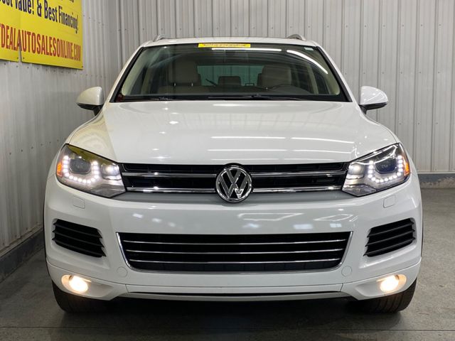 2013 Volkswagen Touareg Lux