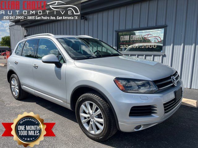 2013 Volkswagen Touareg Sport