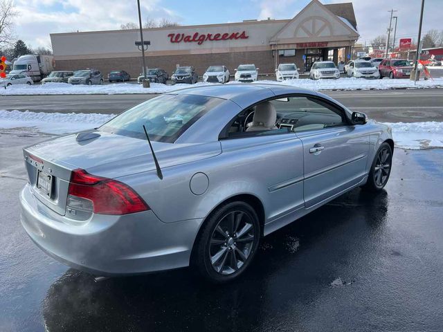 2013 Volvo C70 T5