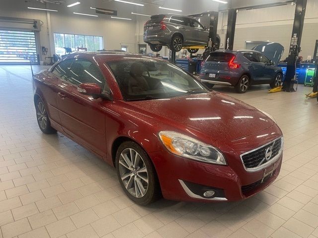 2013 Volvo C70 T5 Premier Plus