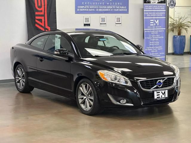 2013 Volvo C70 T5 Premier Plus