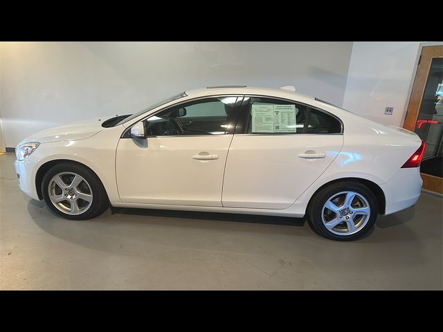 2013 Volvo S60 T5 Platinum