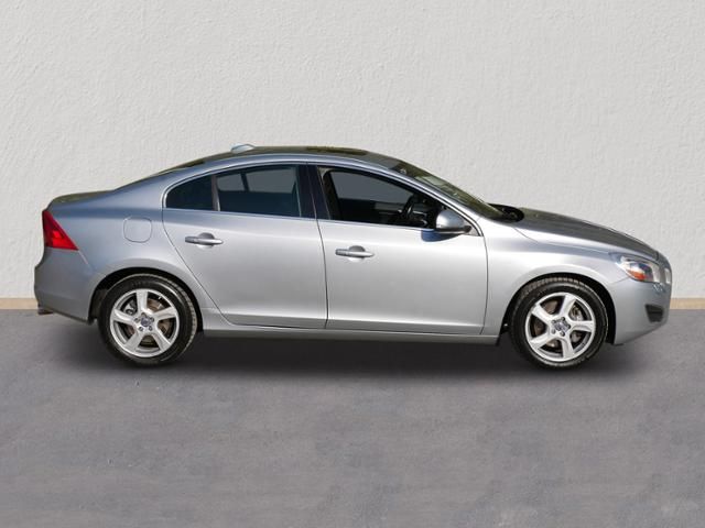 2013 Volvo S60 T5