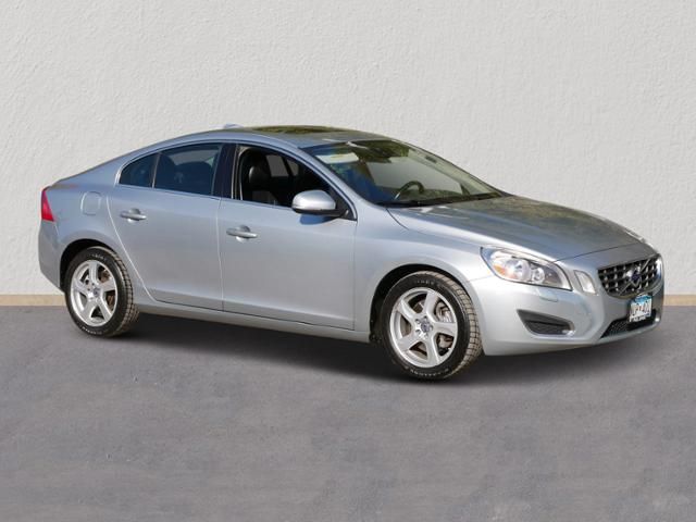 2013 Volvo S60 T5