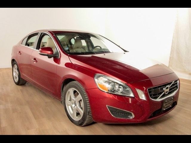 2013 Volvo S60 T5