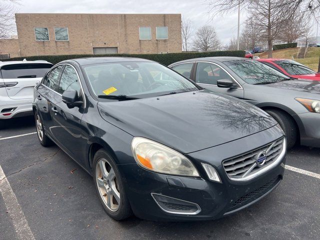 2013 Volvo S60 T5