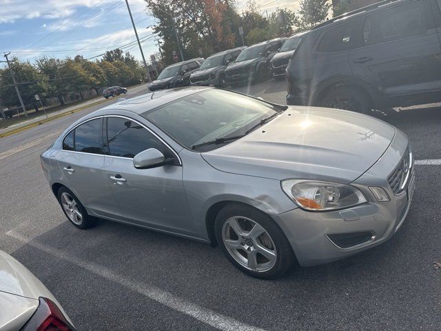 2013 Volvo S60 T5