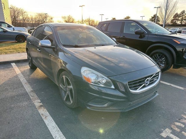 2013 Volvo S60 T6 R-Design Platinum