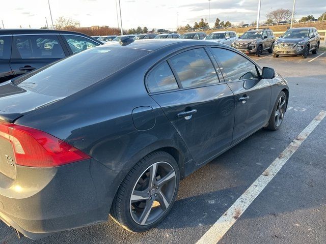 2013 Volvo S60 T6 R-Design Platinum