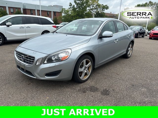 2013 Volvo S60 T5