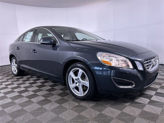 2013 Volvo S60 T5