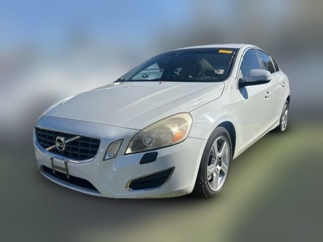 2013 Volvo S60 T5