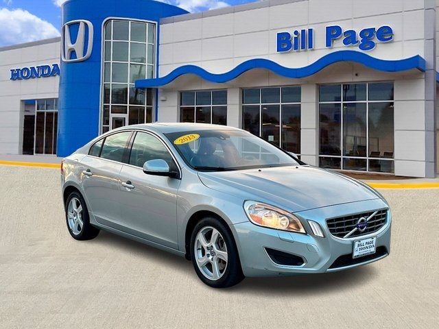 2013 Volvo S60 T5