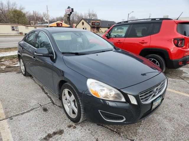 2013 Volvo S60 T5