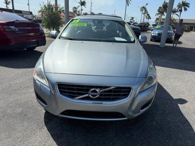 2013 Volvo S60 T5 Platinum