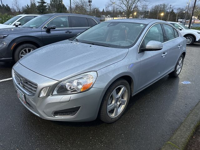 2013 Volvo S60 T5 Premier