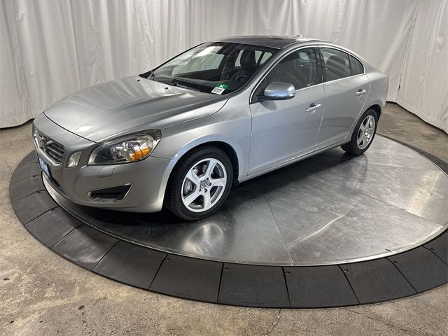 2013 Volvo S60 T5 Premier