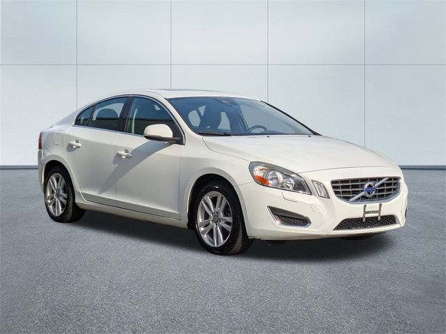 2013 Volvo S60 T5 Premier