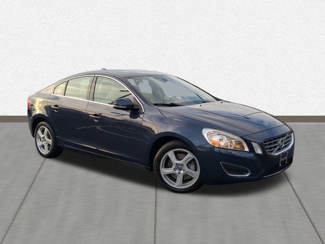 2013 Volvo S60 T5 Premier