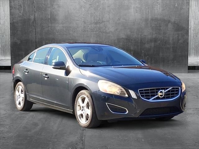 2013 Volvo S60 T5 Premier