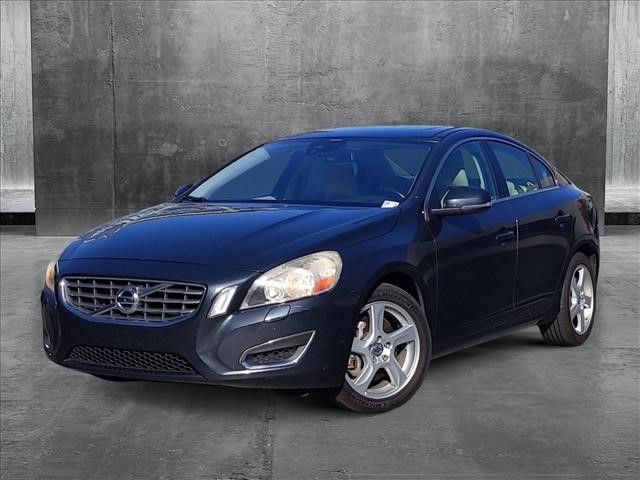 2013 Volvo S60 T5 Premier