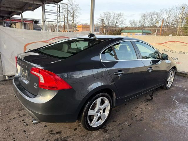 2013 Volvo S60 T5