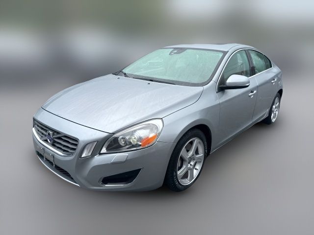 2013 Volvo S60 T5
