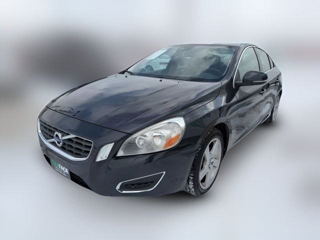 2013 Volvo S60 T5