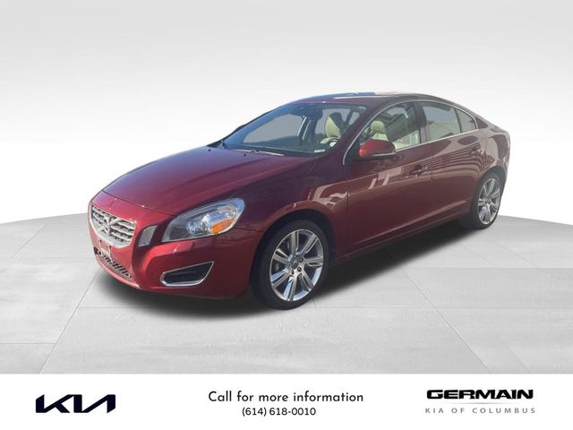 2013 Volvo S60 T6 Platinum