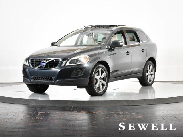 2013 Volvo XC60 3.2L Platinum