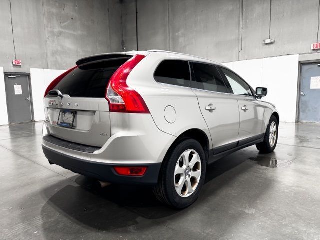 2013 Volvo XC60 3.2L Platinum