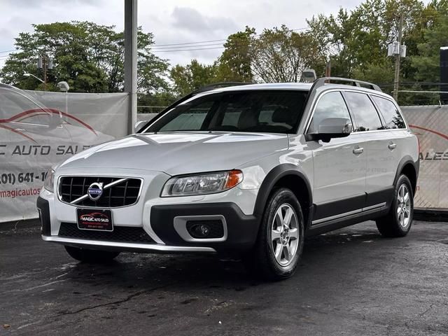 2013 Volvo XC70 3.2L Platinum