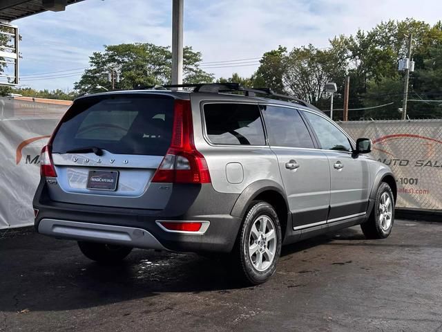 2013 Volvo XC70 3.2L Platinum