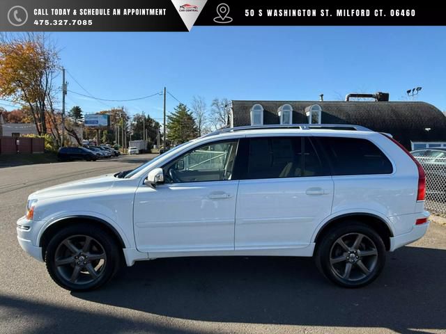 2013 Volvo XC90 Premier Plus