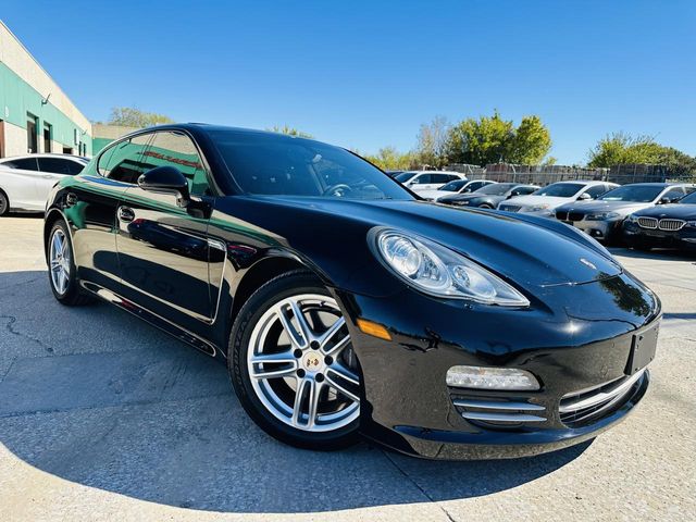 2013 Porsche Panamera 4 Platinum Edition