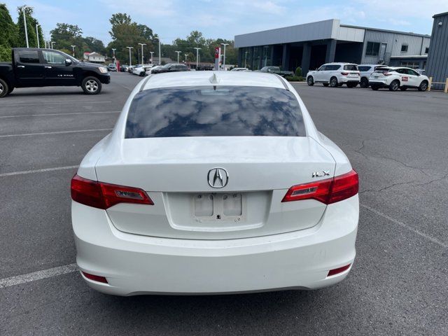 2014 Acura ILX Base