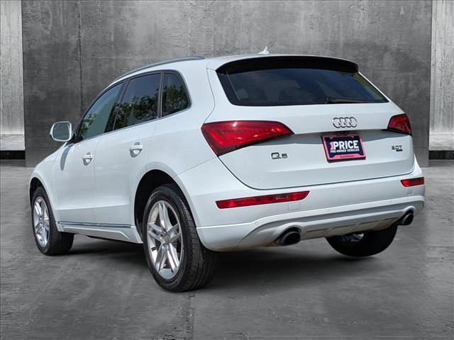 Vehicle image 8 of 27