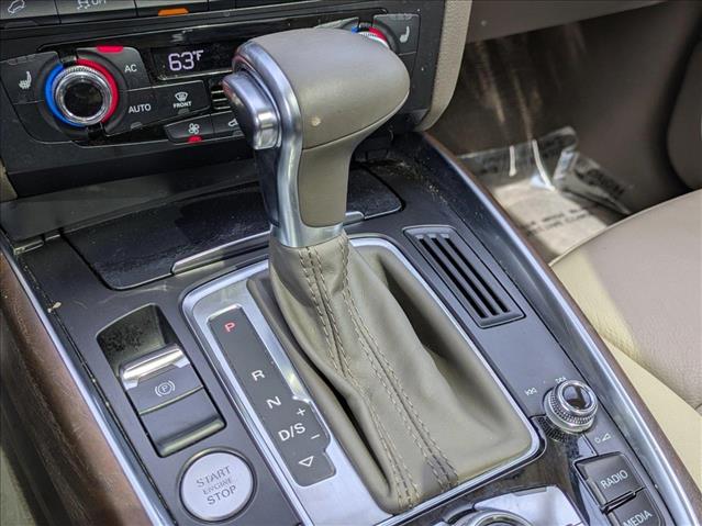 Vehicle image 12 of 27