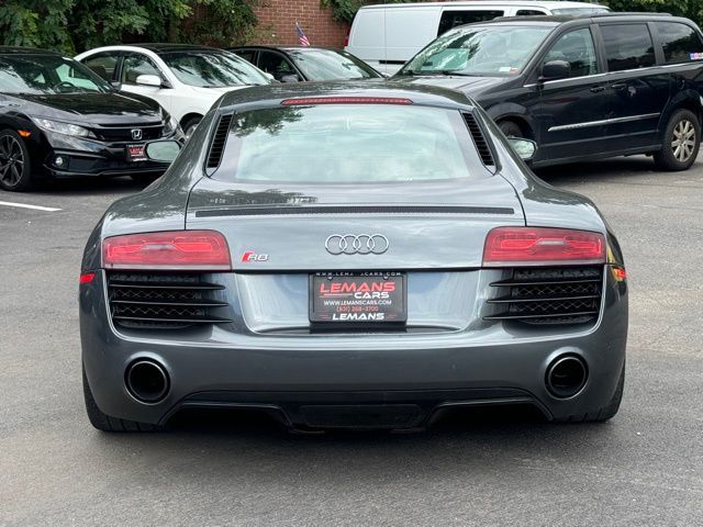 2014 Audi R8 V8