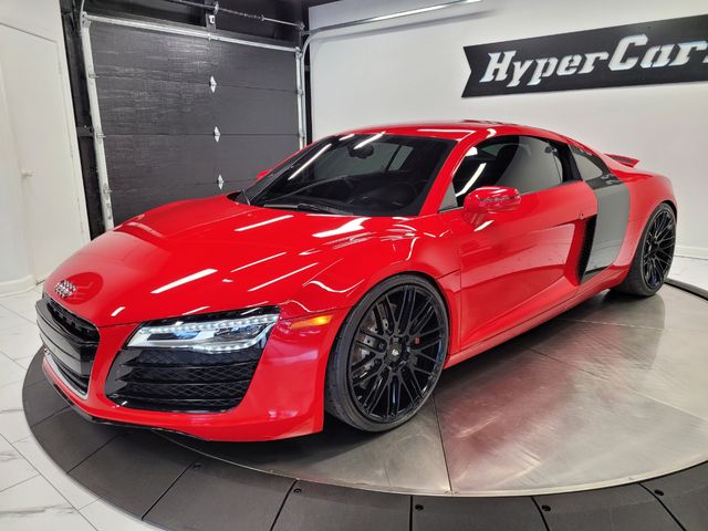 2014 Audi R8 V8