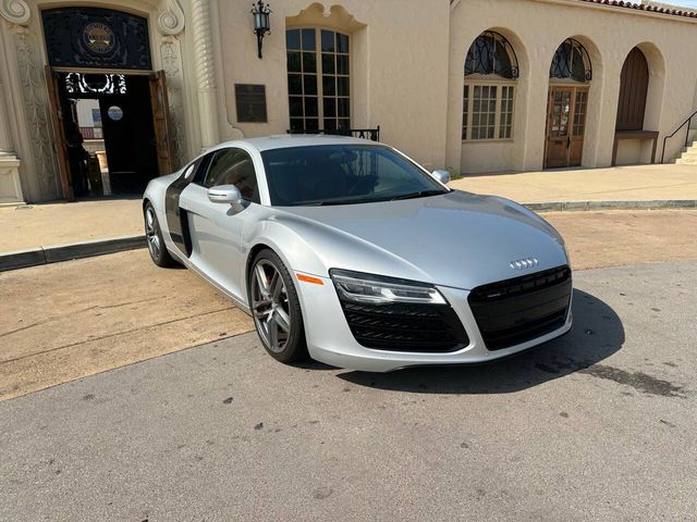 2014 Audi R8 V8