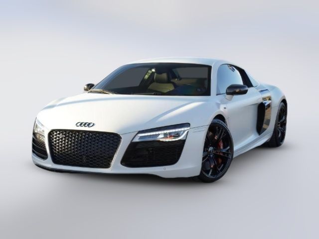 2014 Audi R8 V10 Plus