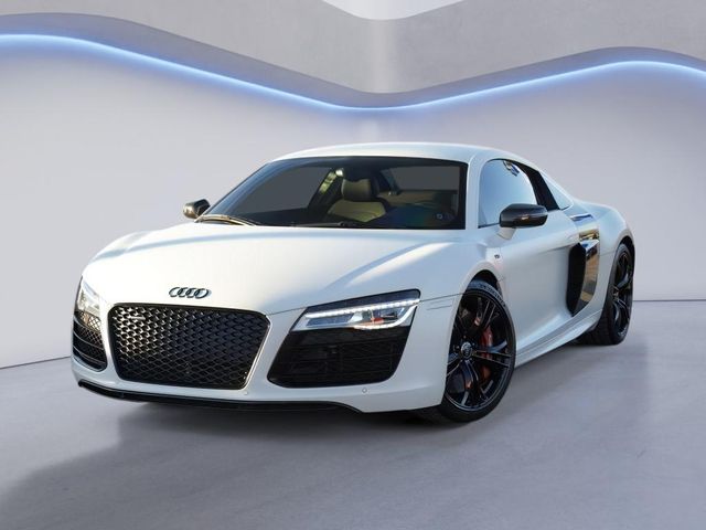 2014 Audi R8 V10 Plus