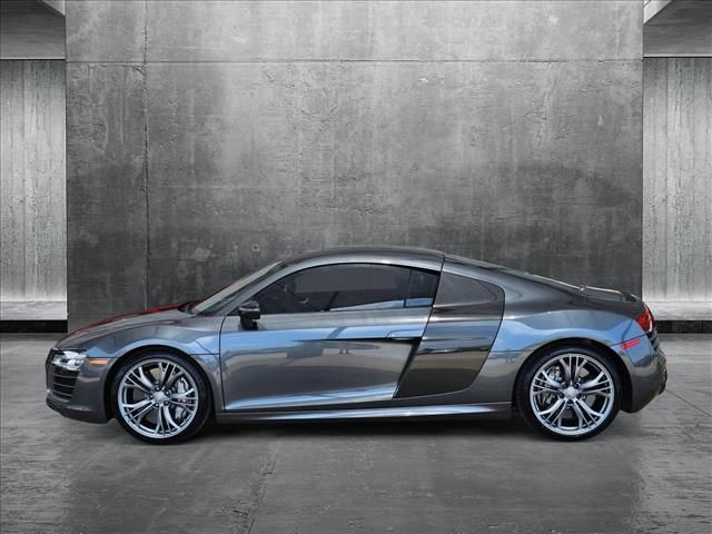 2014 Audi R8 V10 Plus