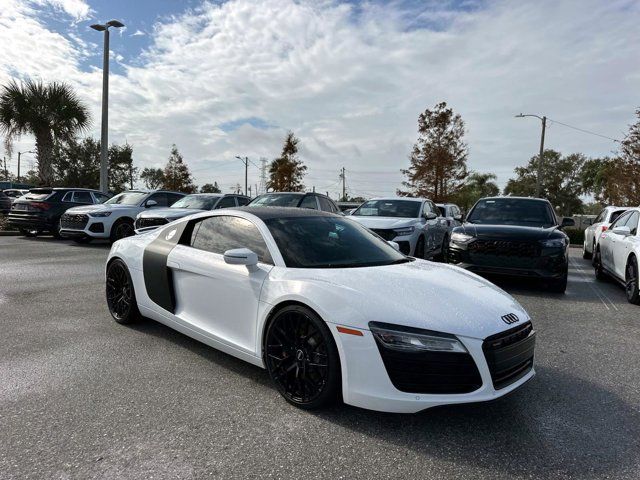 2014 Audi R8 V8