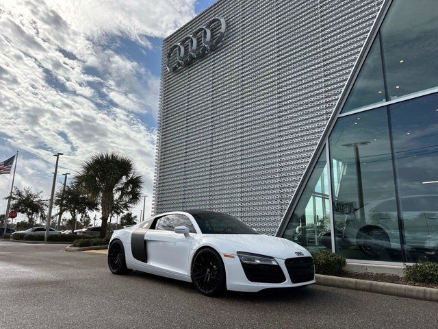 2014 Audi R8 V8