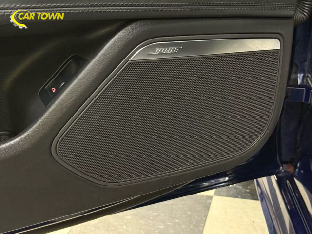 Vehicle image 19 of 68
