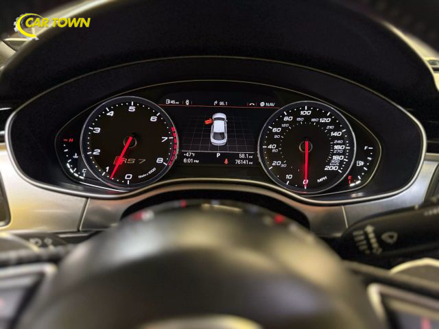 Vehicle image 31 of 68